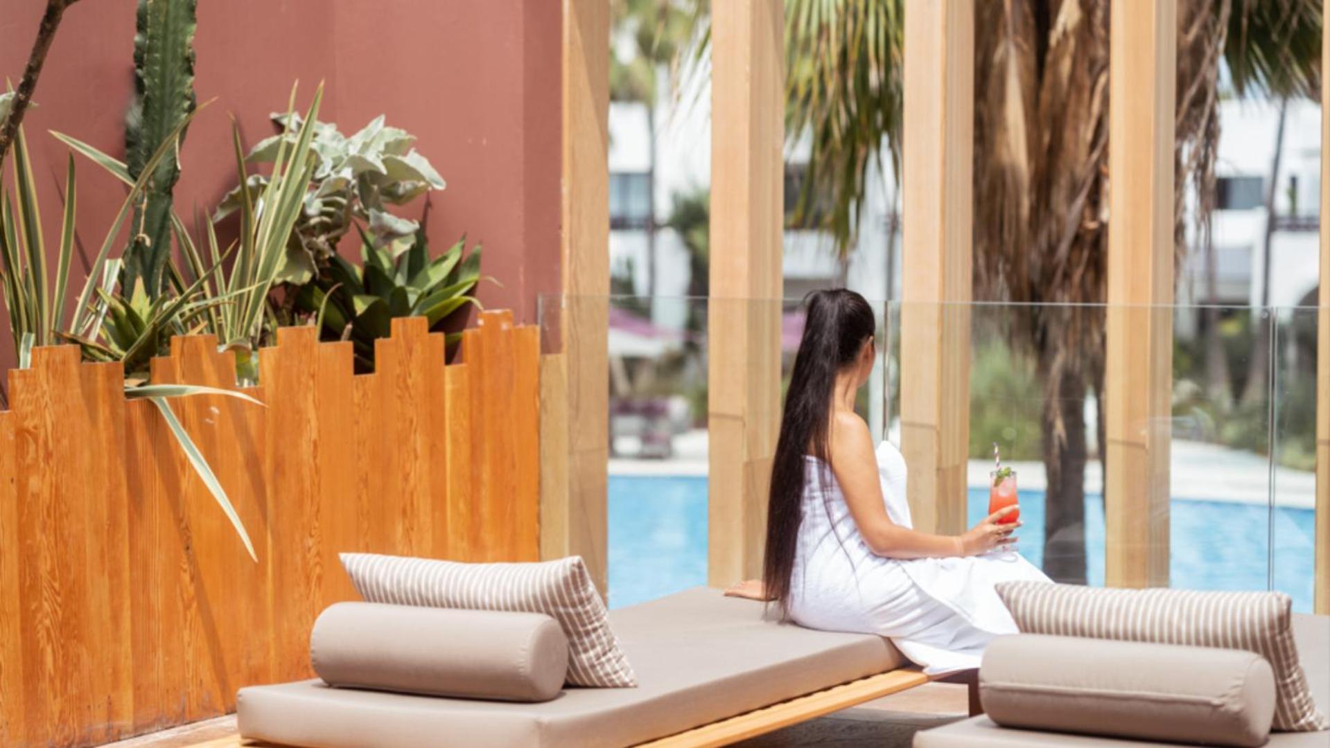 铂尔曼玛扎甘皇家高尔夫酒店及Spa 杰迪代 外观 照片 The pool at the hotel