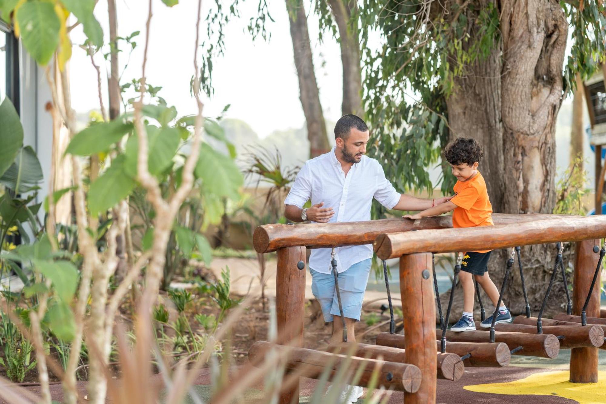 铂尔曼玛扎甘皇家高尔夫酒店及Spa 杰迪代 外观 照片 The Children's Village
